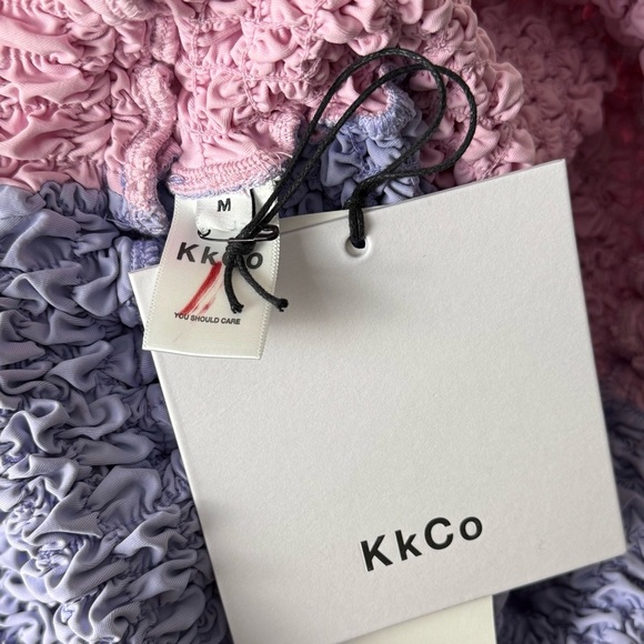 NWT KKCO Y2K Two-Tone Colorblock Smocked Stretch Popcorn Pencil Mini Skirt M - Picture 9 of 11